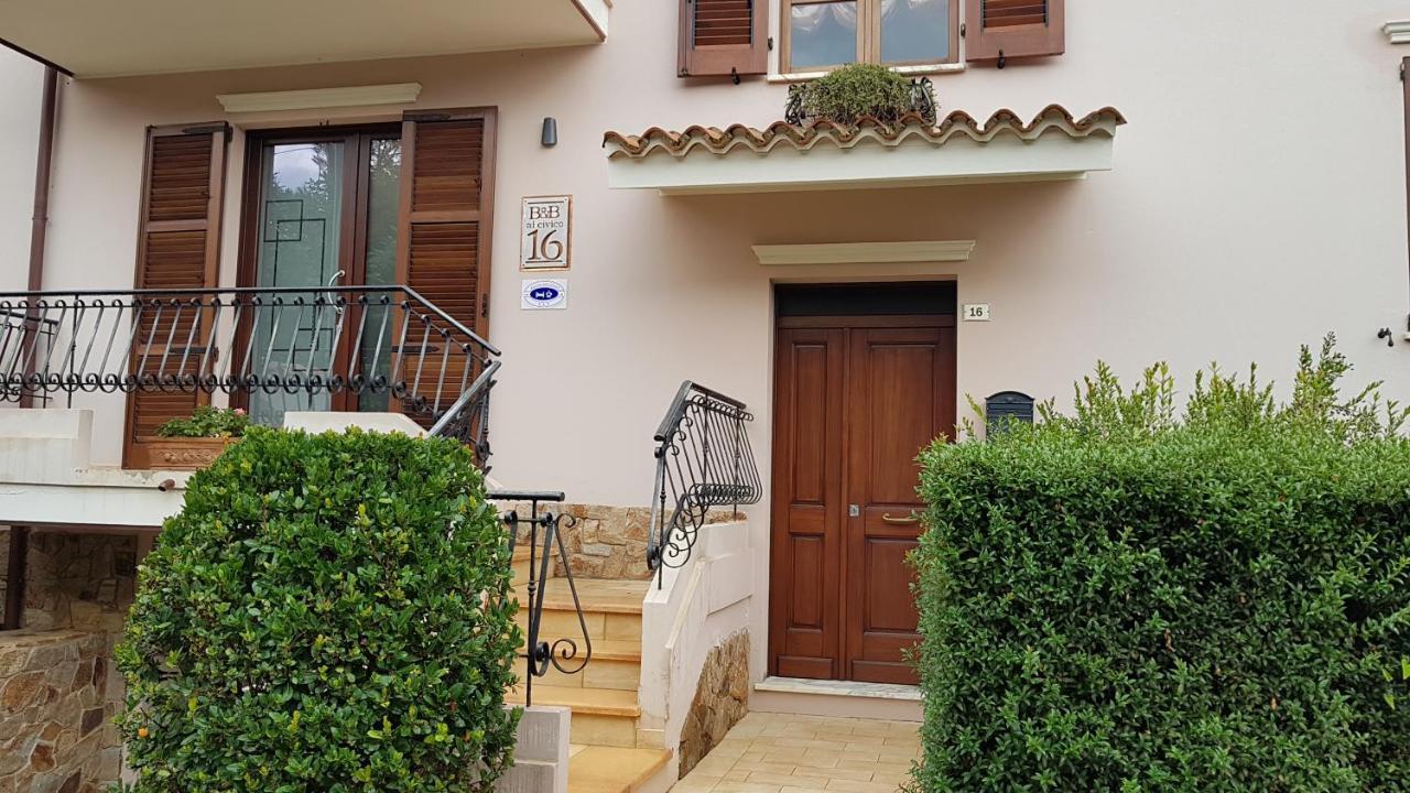 B&B Al Civico16 Guspini Exterior photo